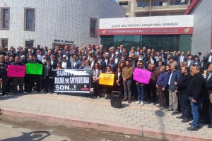 Süriye'de Gerçekleşen Katliam Basıl Açıklaması