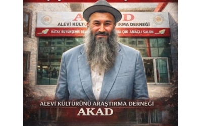 Şeyh Hüseyin ŞANLI Hocamızın necip Alevi toplumumuzun üstünde oynanmak istenen fitne oyunları ve "Hamit Sayar" adlı şahsın hıyaneti karşısında yaptığı açıklama :